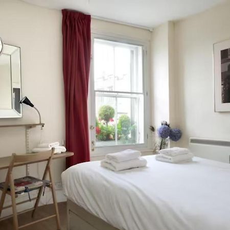 Royal Mile Apartment, 1 Minute From The Castle. Edinburg Exteriör bild